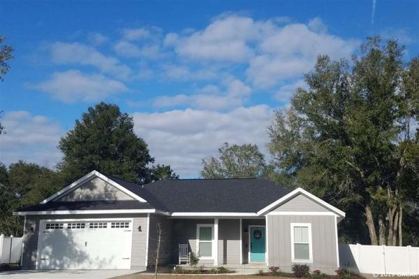 Laurel Pointe at Spanish Gates