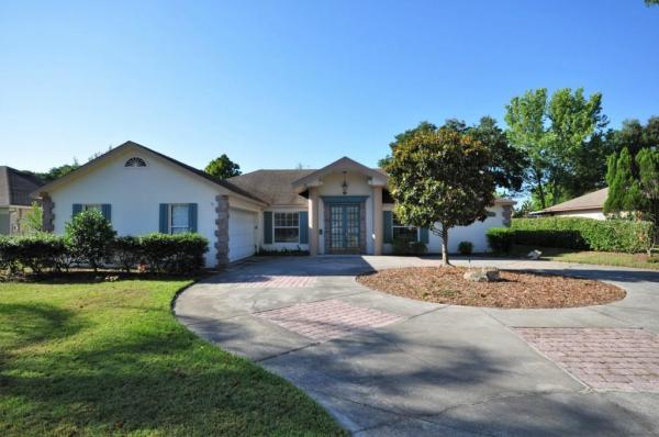 TAVARES SOUTH SHORES ON LAKE EUSTIS