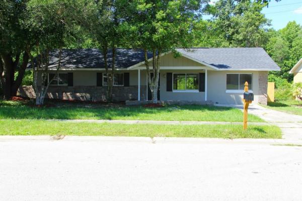 SKY LARK IN THE WOODS UNIT 2