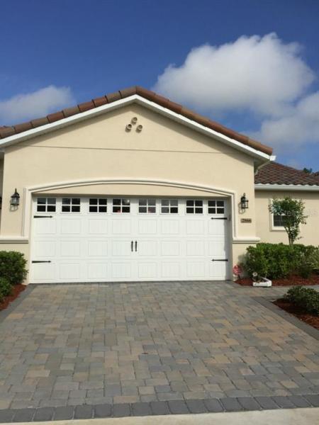 CYPRESS RESERVE VILLAS