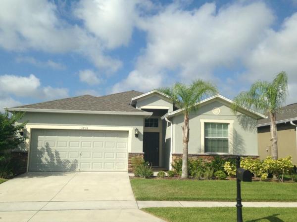 WYNDHAM LAKES ESTATES