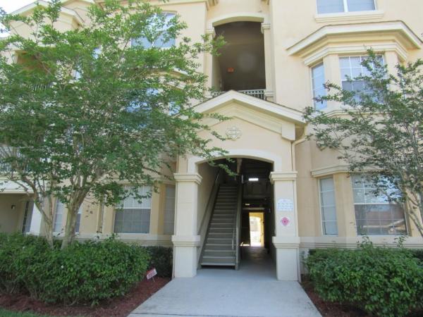 TERRACE RIDGE AT TOWN CENTER EAST CONDO