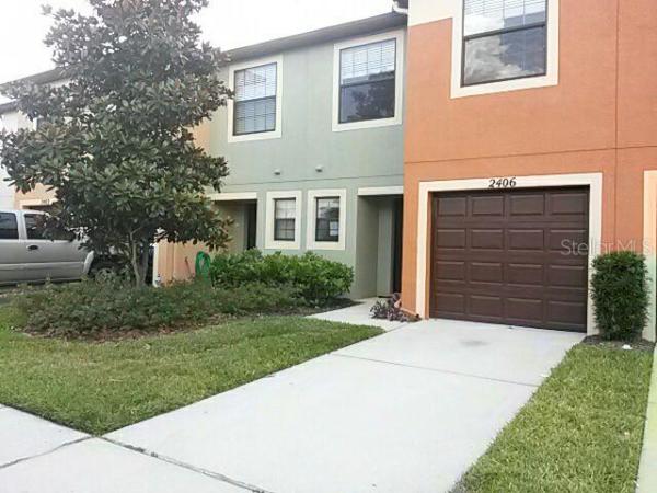 EDGEWATER AT LAKE BRANDON