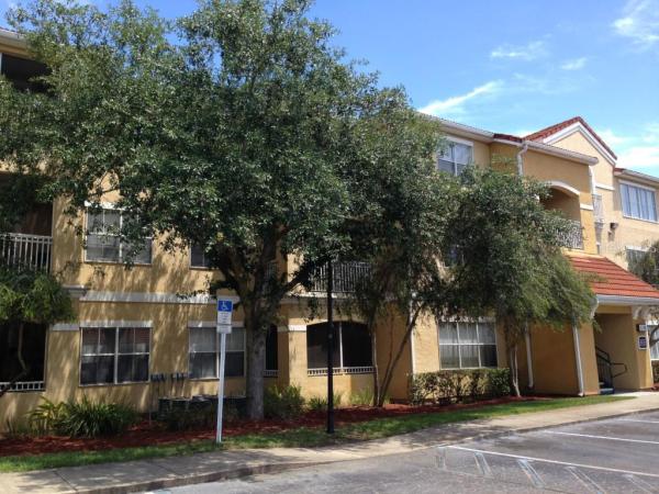 ENCLAVE AT RICHMOND PLACE