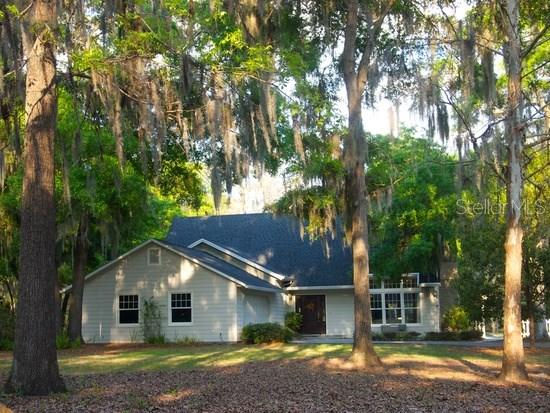 CARMANS CASA DEL RIO