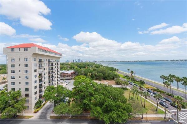 BAYSHORE ROYAL CONDO