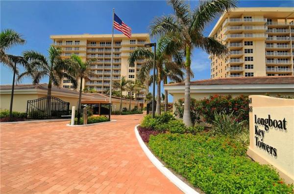 LONGBOAT KEY TOWERS