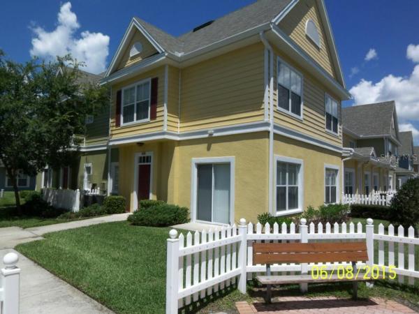 VILLAS AT SEVEN DWARFS LANE