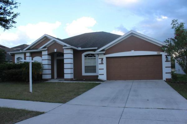 OAKS AT VALRICO PH 02