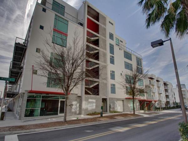 VICTORY LOFTS A CONDO