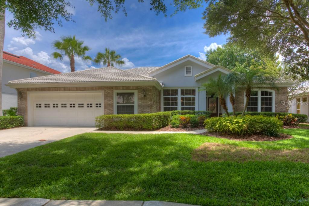 HUNTERS GREEN - фото