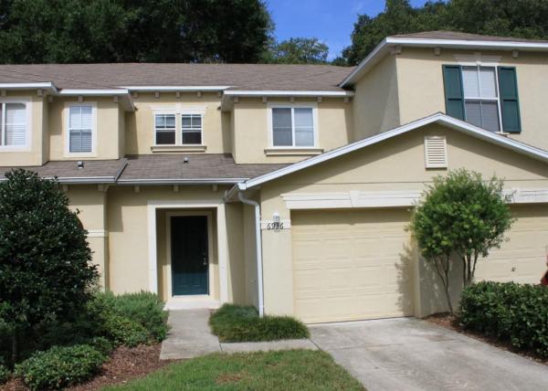 ST CHARLES PLACE PH 06