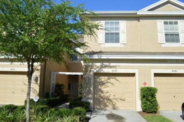 TOWNHOMES AT SABAL POINTE