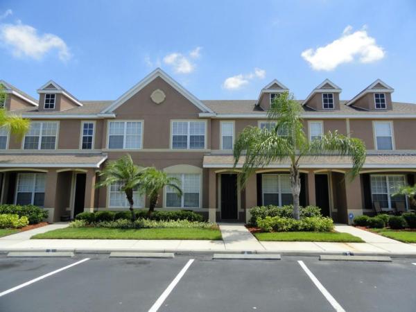 TOWNHOMES OF BAY PORT COLONY