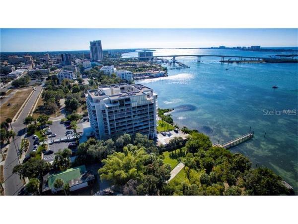 HARBOR BLUFFS WATERFRONT CONDO