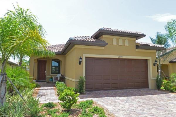 ISLANDWALK AT THE WEST VILLAGE