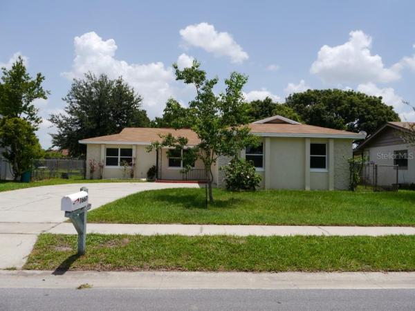 BACCHUS GARDENS SEC 01