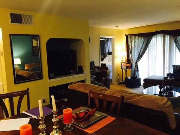 AUDUBON VLS/HUNTERS CRK CONDO