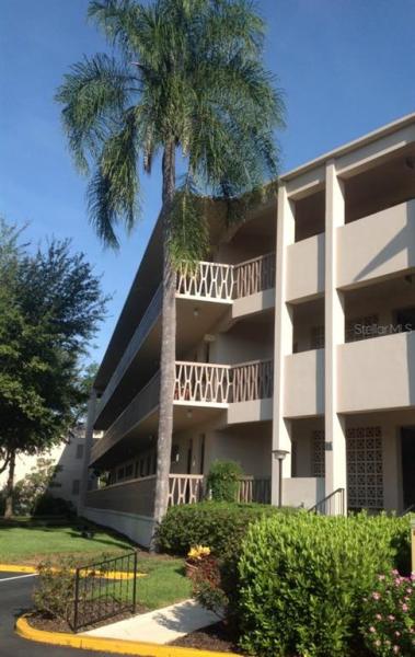 WINTER PARK GARDENS CONDO