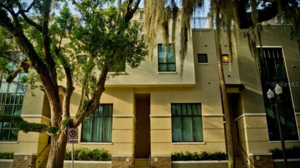 OSCEOLA BROWNSTONES CONDOMINIUM