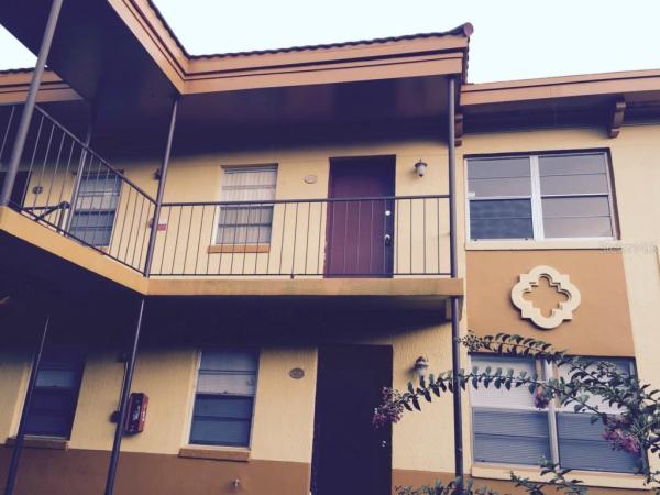 PLAZA DE LAS FUENTES CONDO