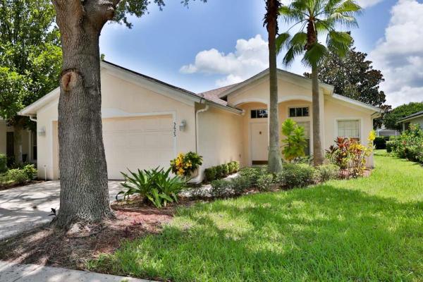 RIVER HILLS COUNTRY CLUB PH 01