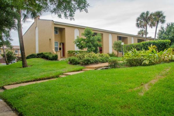 TAMPA VILLAS SOUTH UNIT 01