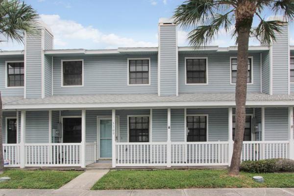 HAMPTON PARK TWNHM UN 3