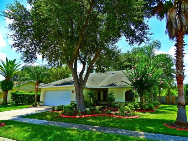 PINE TRACE AT SUMMERFIELD UNIT 01