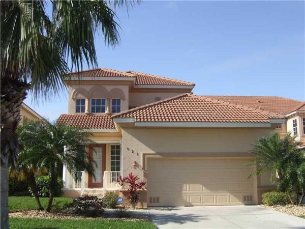 VIZCAYA AT BURNT STORE ISLES P