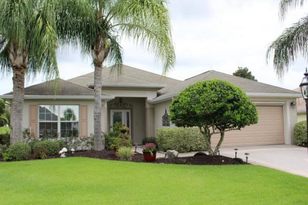 SPRUCE CREEK COUNTRY CLUB