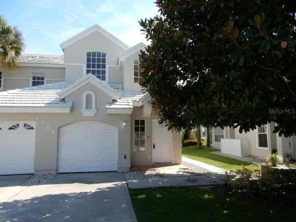 CARRIAGE HOMES AT SOUTHAMPTON