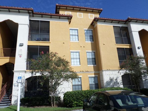 SERENATA CONDOMINIUM