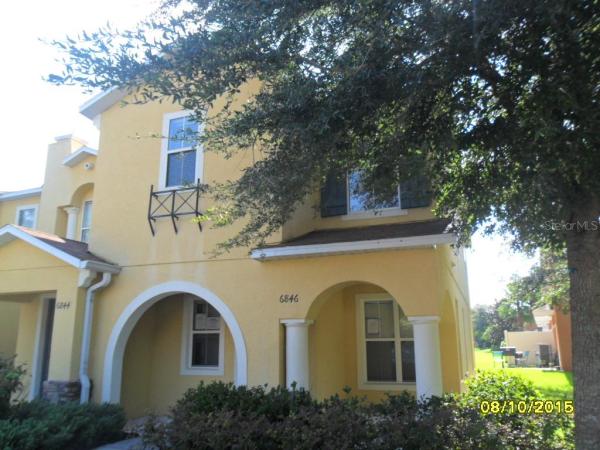 ST CHARLES PLACE PH 06