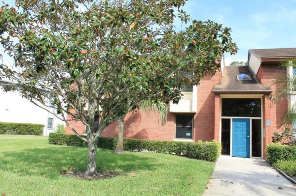 EAST LAKE WOODLANDS CONDO