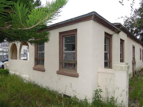 CLEARWATER BEACH PARK 1ST ADD REP