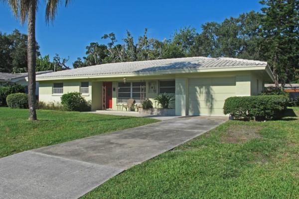 LAKESIDE TERRACE SUB