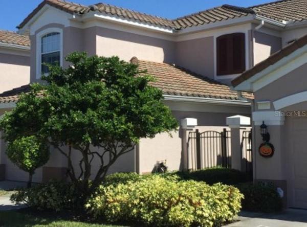 COACHMAN RESERVE CONDO