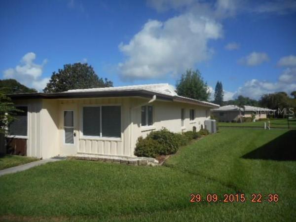 SOUTH GATE VILLAGE GREEN 08