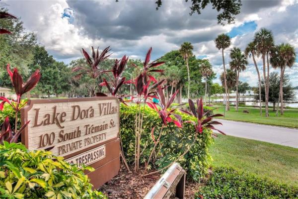 MOUNT DORA LAKE DORA VILLAS CONDO