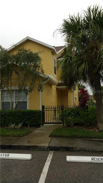 RIVERCREST TWNHMS WEST PH 02