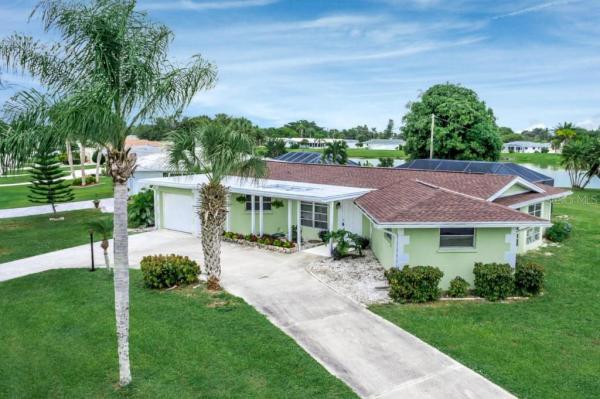 VENICE GARDENS UNIT 13