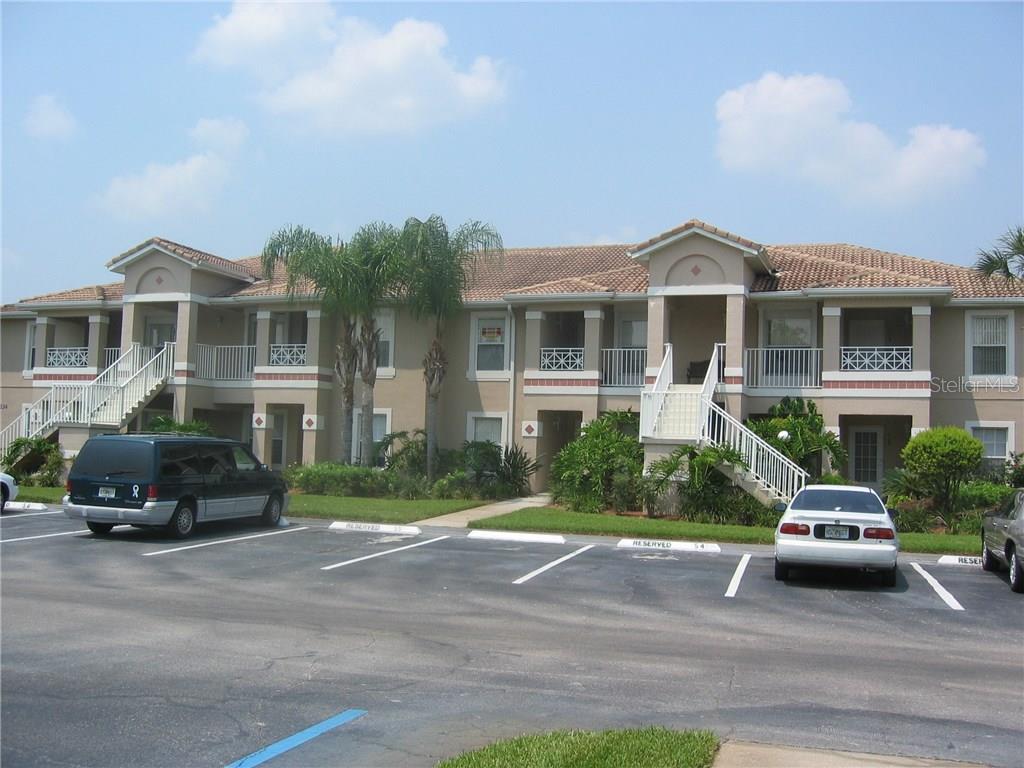 FAIRWAY GLEN AT MEADOW WOODS CONDO - фото