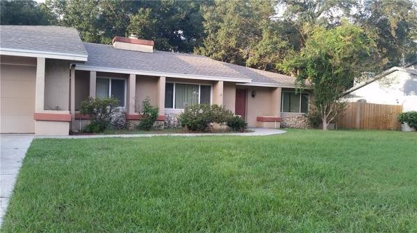 MOUNT DORA VILLAGE GROVE UNIT 01