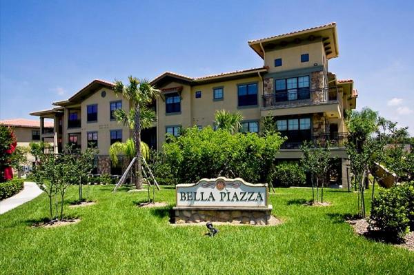 BELLA PIAZZA