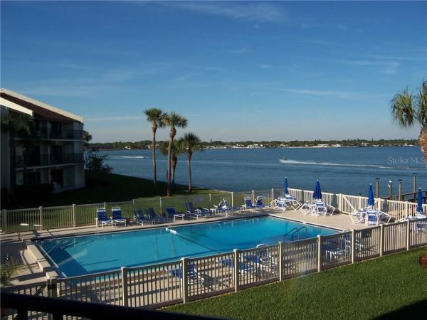 SEAPOINTE TERRACE CONDO