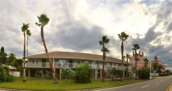 CASABLANCA VILLAS CONDO