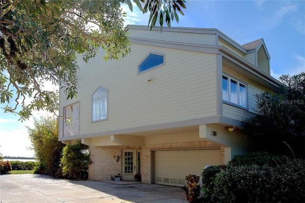 TIDY ISLAND CONDO PH II