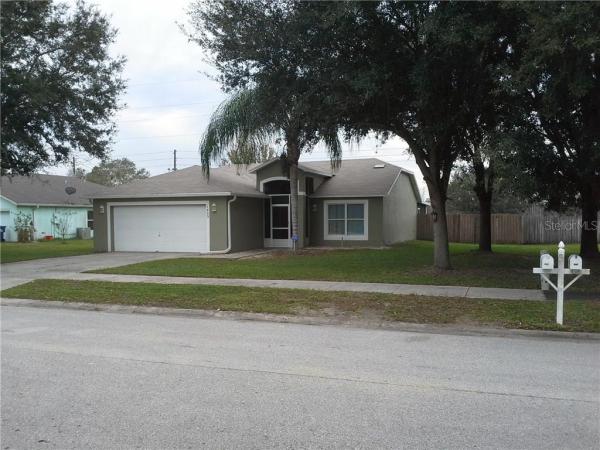 CRANES LANDING PH 01