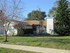 VILLAGE GROVE UNIT 01